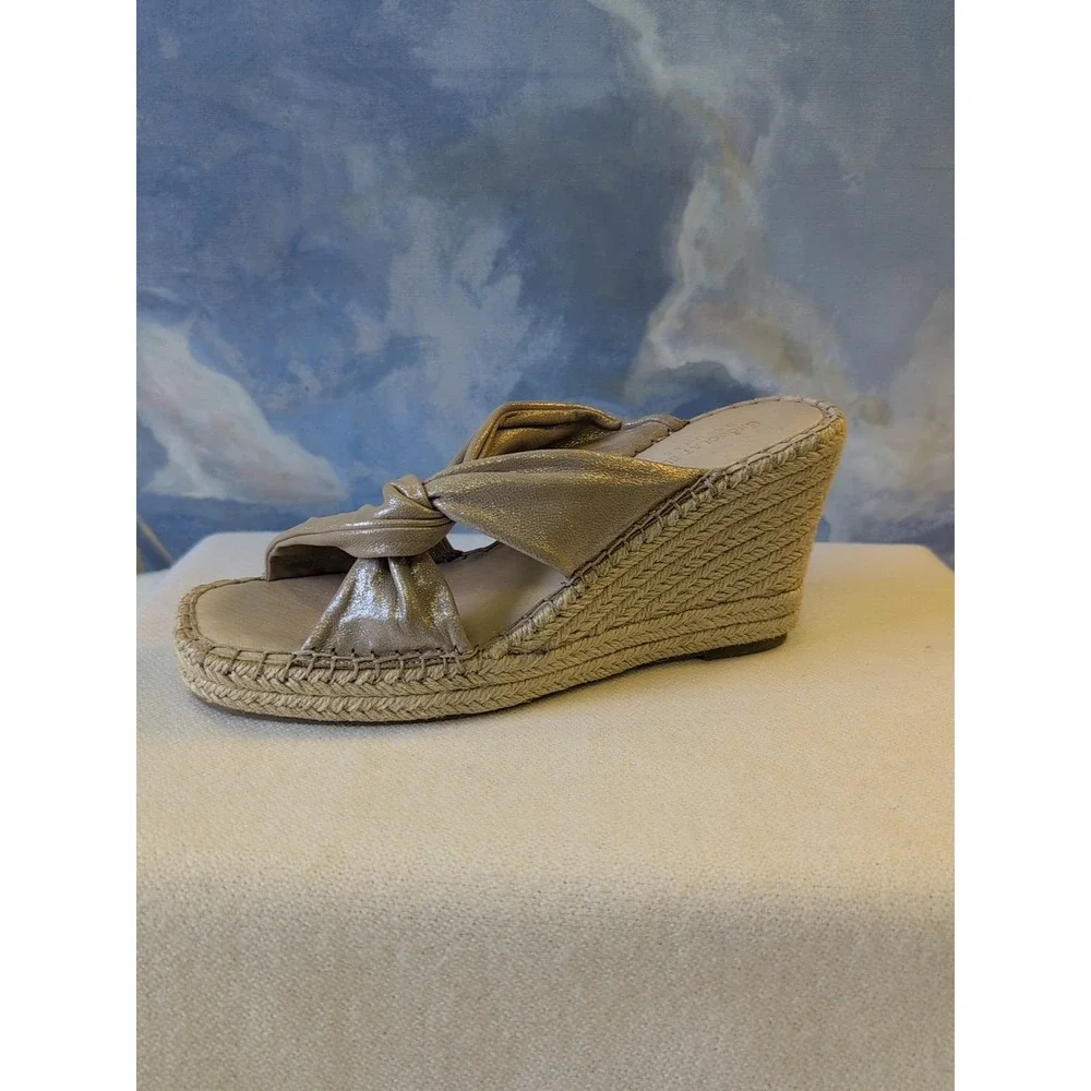 NEW! Chocolat Blu 9.5 'Sabrina' Platform Wedge $188 In Champagne